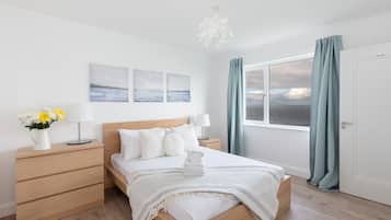 3 dormitorios, tabla de planchar con plancha, wifi y ropa de cama