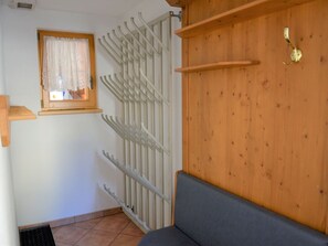 Interior - Beautiful apartment for 4 guests with WIFI and balcony (Kappl)