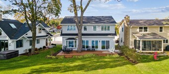 Lakefront Getaway Perfect for All Seasons