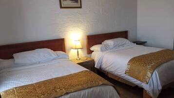 Standard Double Room | Down duvets, free WiFi, bed sheets