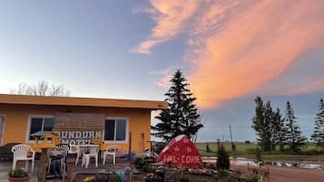 Mặt tiền nơi lưu trú