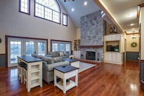 House (Perfect View) | Exterior