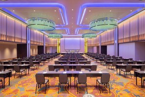 Meeting facility - Episode Gading Serpong (Gading Serpong)