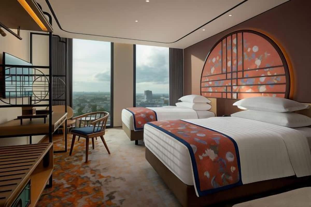 1 phòng ngủ, minibar, két bảo mật tại phòng, bàn
