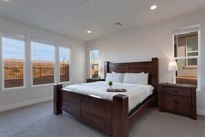 5 habitaciones, tabla de planchar con plancha y wifi gratis 