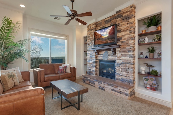 TV, fireplace, DVD player