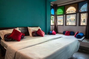 Economy Room | Soundproofing, free WiFi, bed sheets - Dreamyard Udaipur - Hostel (Udaipur)
