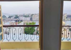 Superior Room Lake View | Kilátás a szobából