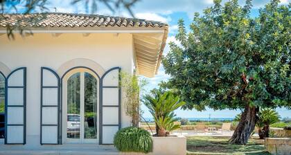 Tenuta Olearum - Luxusvilla mit Pool bei Noto auf Sizilien