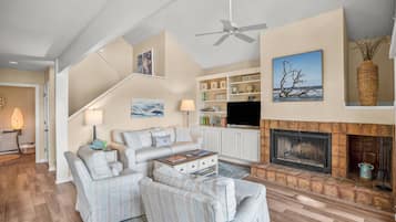 TV connectée, cheminée