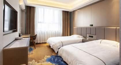 Donggang Hotel