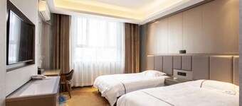 Donggang Hotel