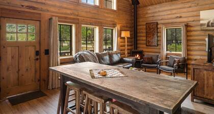 Beautiful Log Cabin in Paradise Valley, Montana