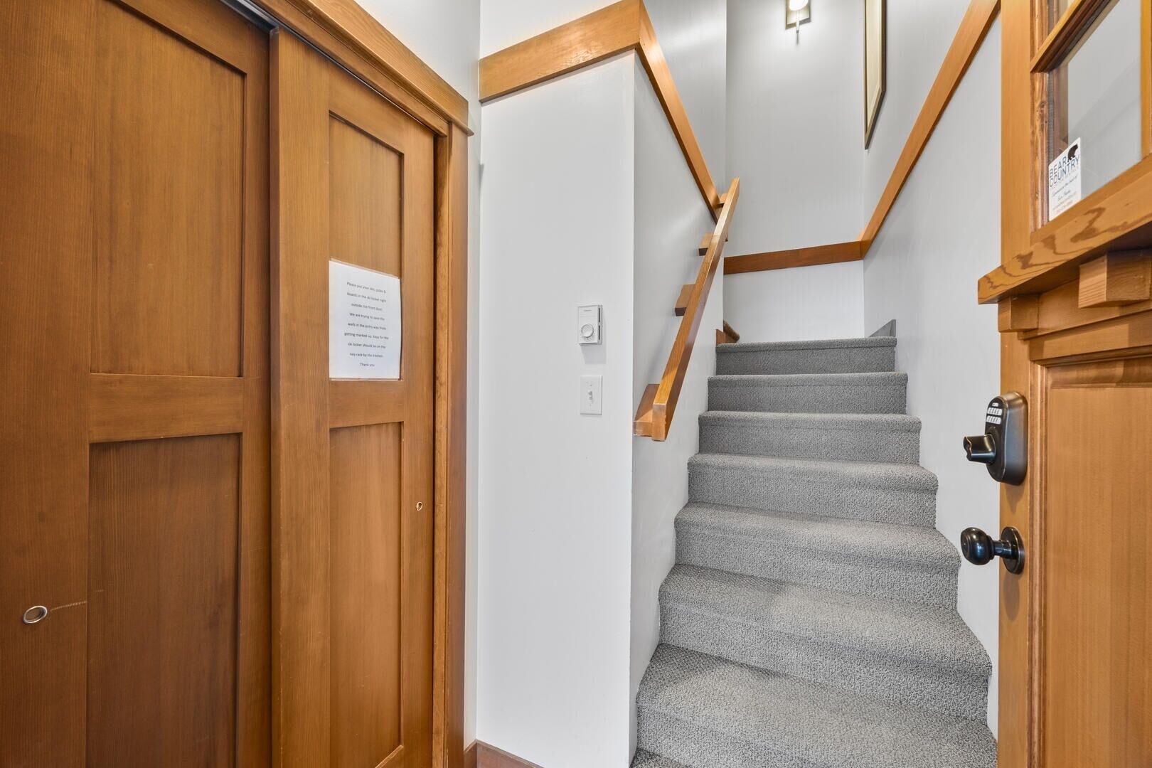 Condo, 2 chambres | Intérieur