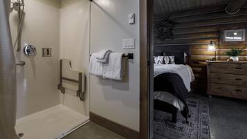 淋浴設備、風筒、提供毛巾、番梘