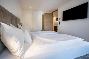 1 quarto, Wi-Fi de cortesia, roupa de cama