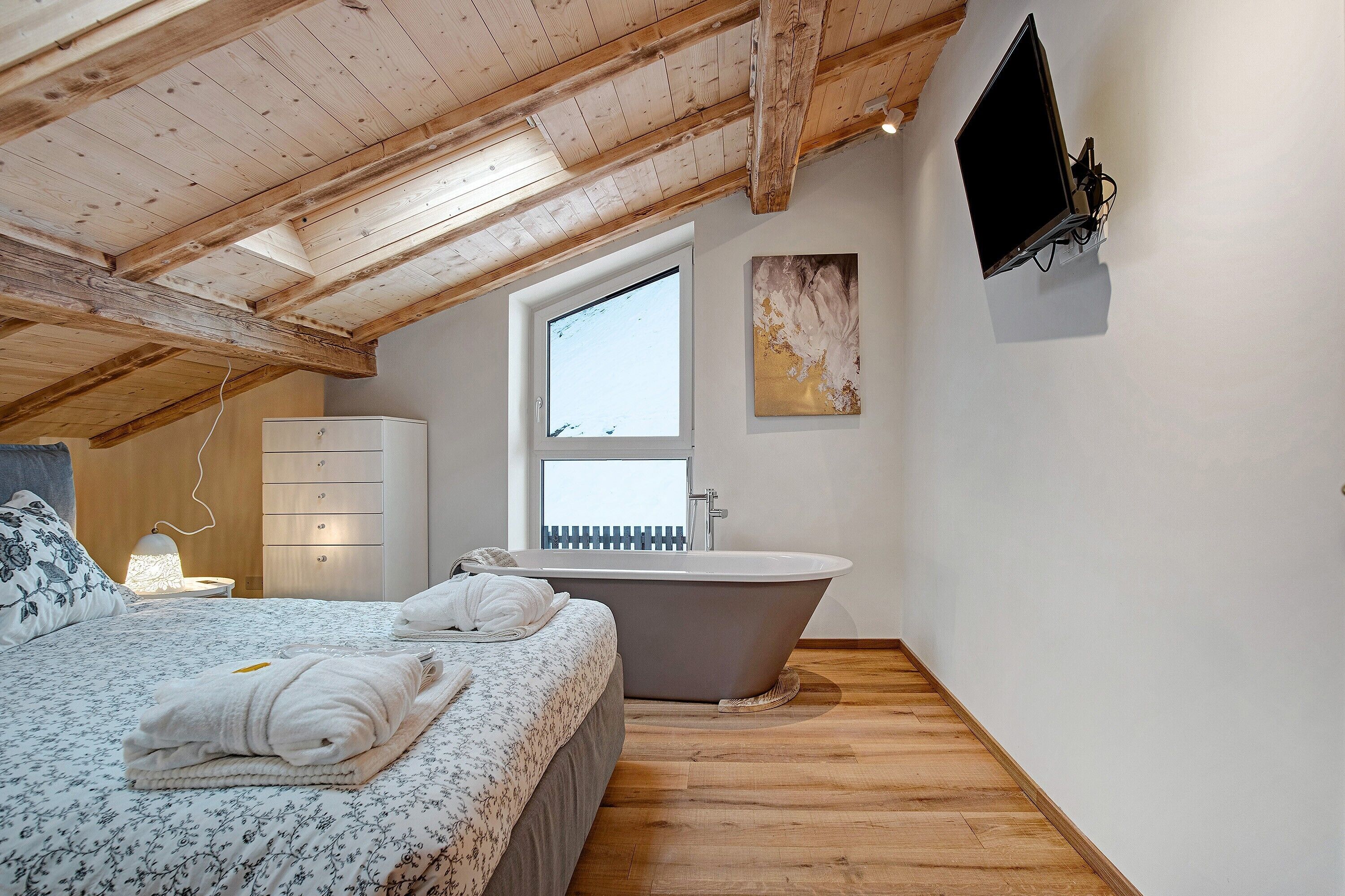 2 camere, Wi-Fi gratuito, lenzuola