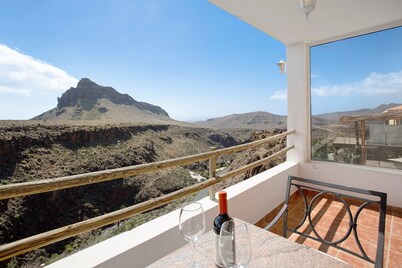 Finca Fani 2 with Sea View, Mountain View, Shared Pool, Terrace & Garden