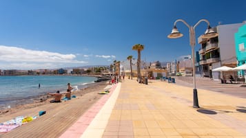 Vlak bij het strand