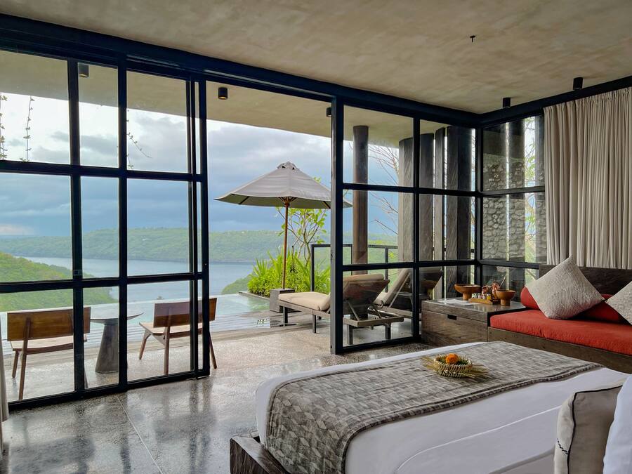 One Bedroom Pool Villa with Sea View | Minibar, in-room safe, individually furnished, desk