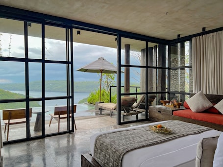 One Bedroom Pool Villa with Sea View | Minibar, in-room safe, individually furnished, desk