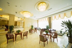 Lobby-Lounge