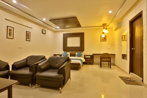 Executive Room | Free WiFi, bed sheets - Hotel Kamran Palace (Ahmedabad)