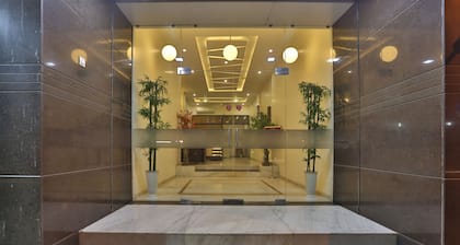 Hotel Kamran Palace