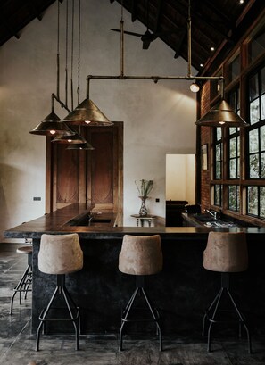 Microwave, coffee/tea maker, cookware/dishes/utensils - Exceptional 9BR Incredible Jungle View, River Access (Ubud)