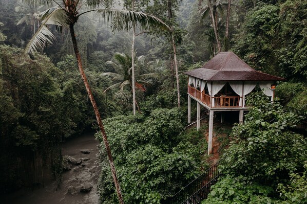 Exterior - Exceptional 9BR Incredible Jungle View, River Access (Ubud)