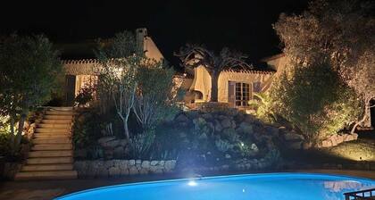 French Riviera, charming and romantic villa southfacing with a scenery view