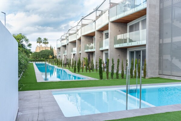Outdoor pool