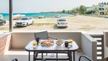 Pemandangan dari bilik