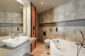 Hair dryer, towels, soap, shampoo - Tridente Mare (Kassandra)