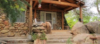 Rock House - Prescott Cabin Rentals