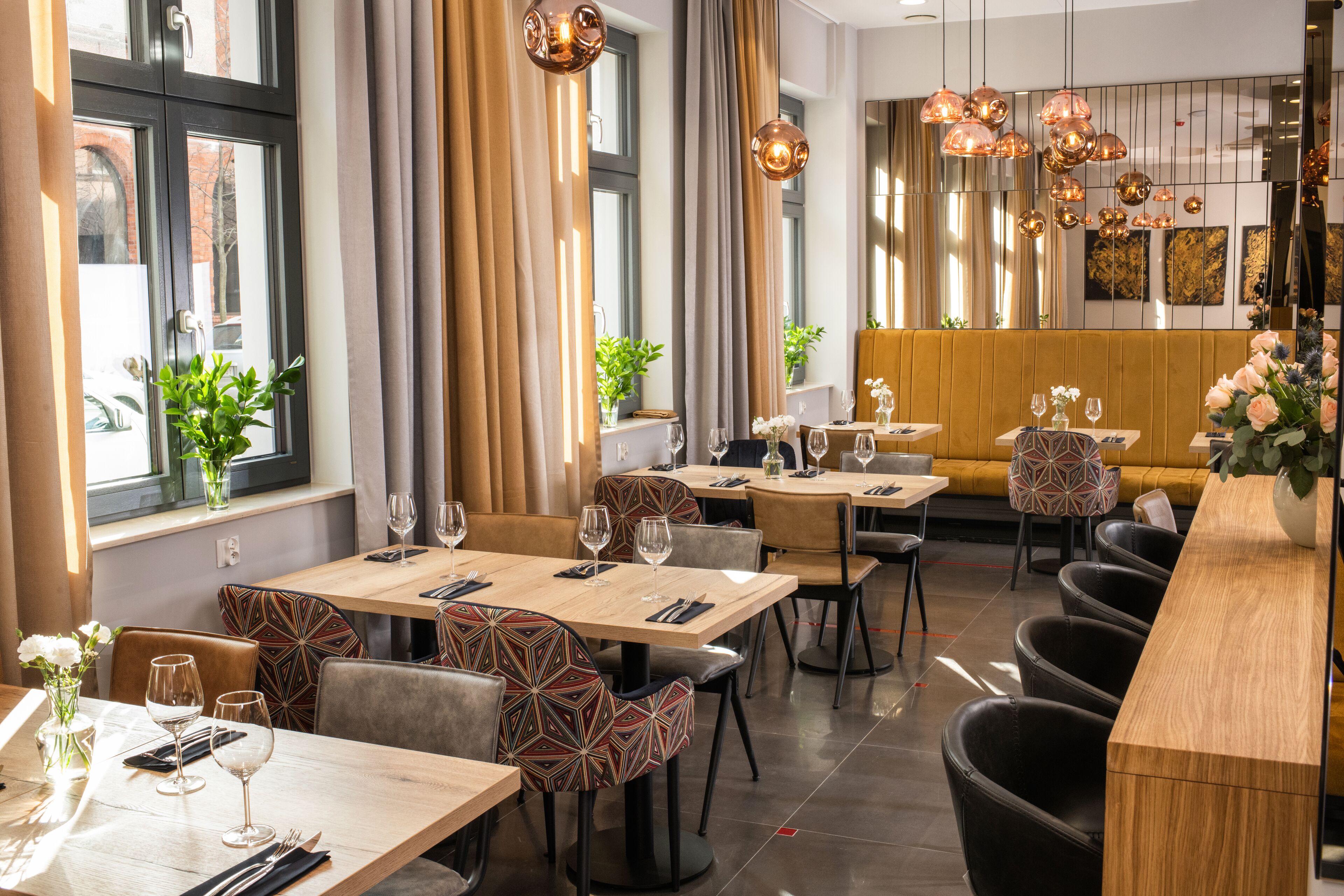 breakfast, lunch, dinner served; modern european cuisine