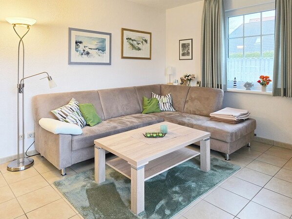 TV, DVD player, stereo