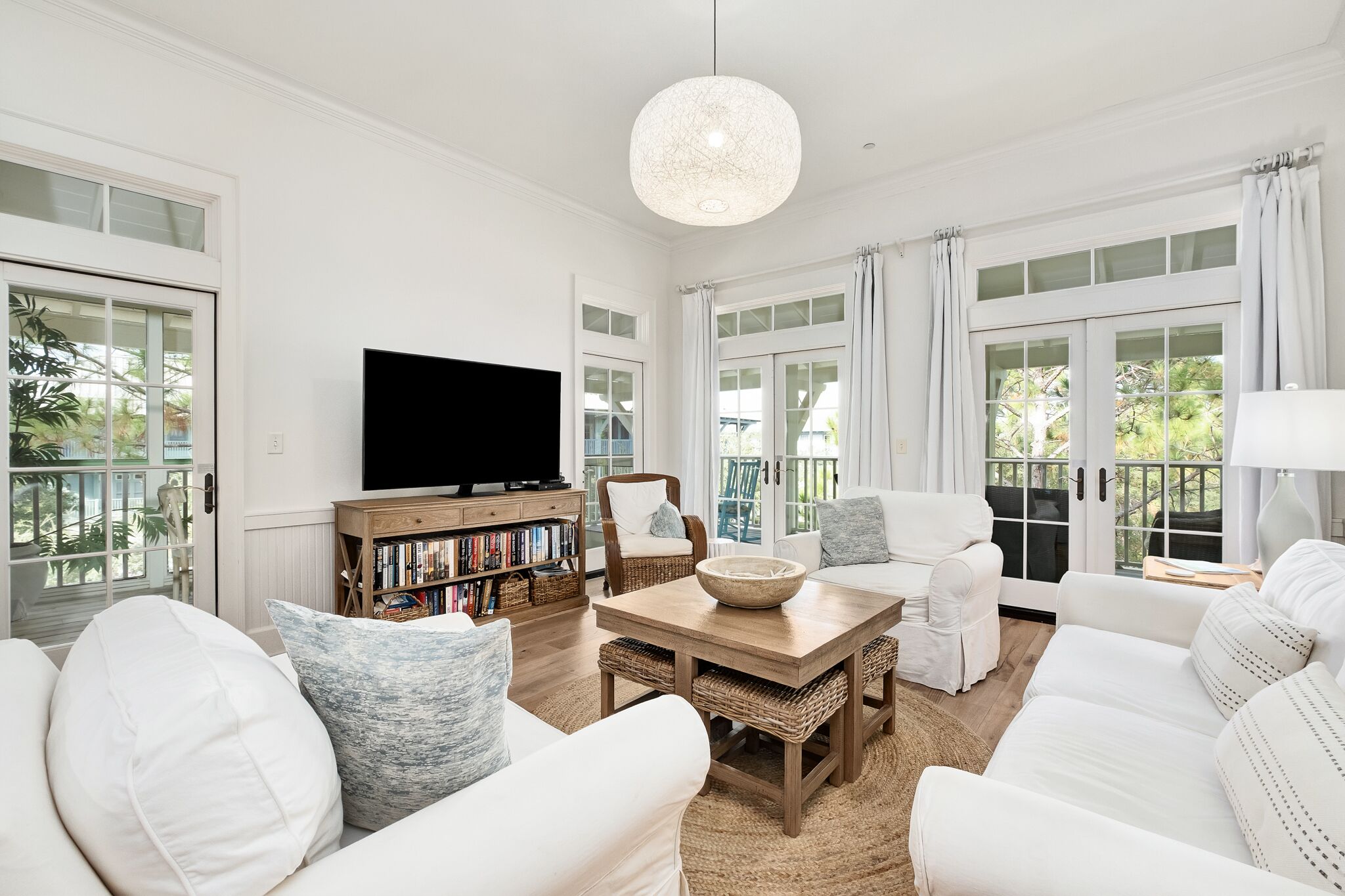 Mari-Lee By The Sea | Watercolor | 3 Br - 2 Ba Condo | Close To Beach Club!