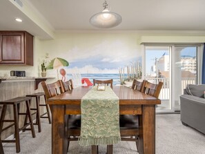 Dining - New Listing!  Stunning downtown property with a pool! (Ocean City)