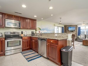 Microwave, dishwasher - New Listing!  Stunning downtown property with a pool! (Ocean City)