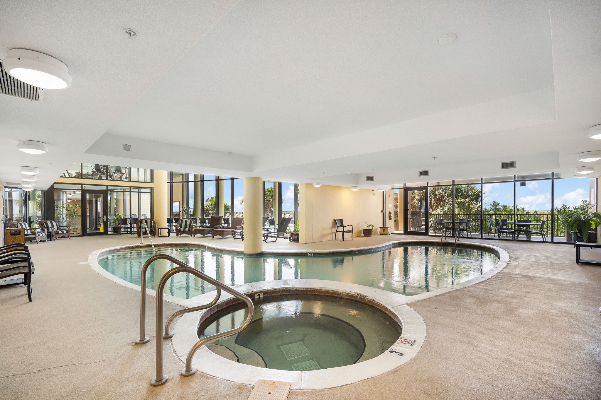 Indoor pool, outdoor pool