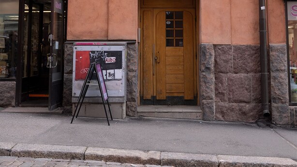 Front of property - Charming 1BR City apartment in Yrjönkatu (Helsinki)