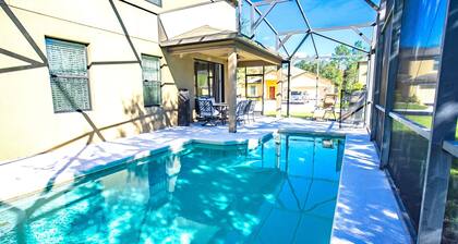 Family Villa with Home Theater, Private Pool and Game Room