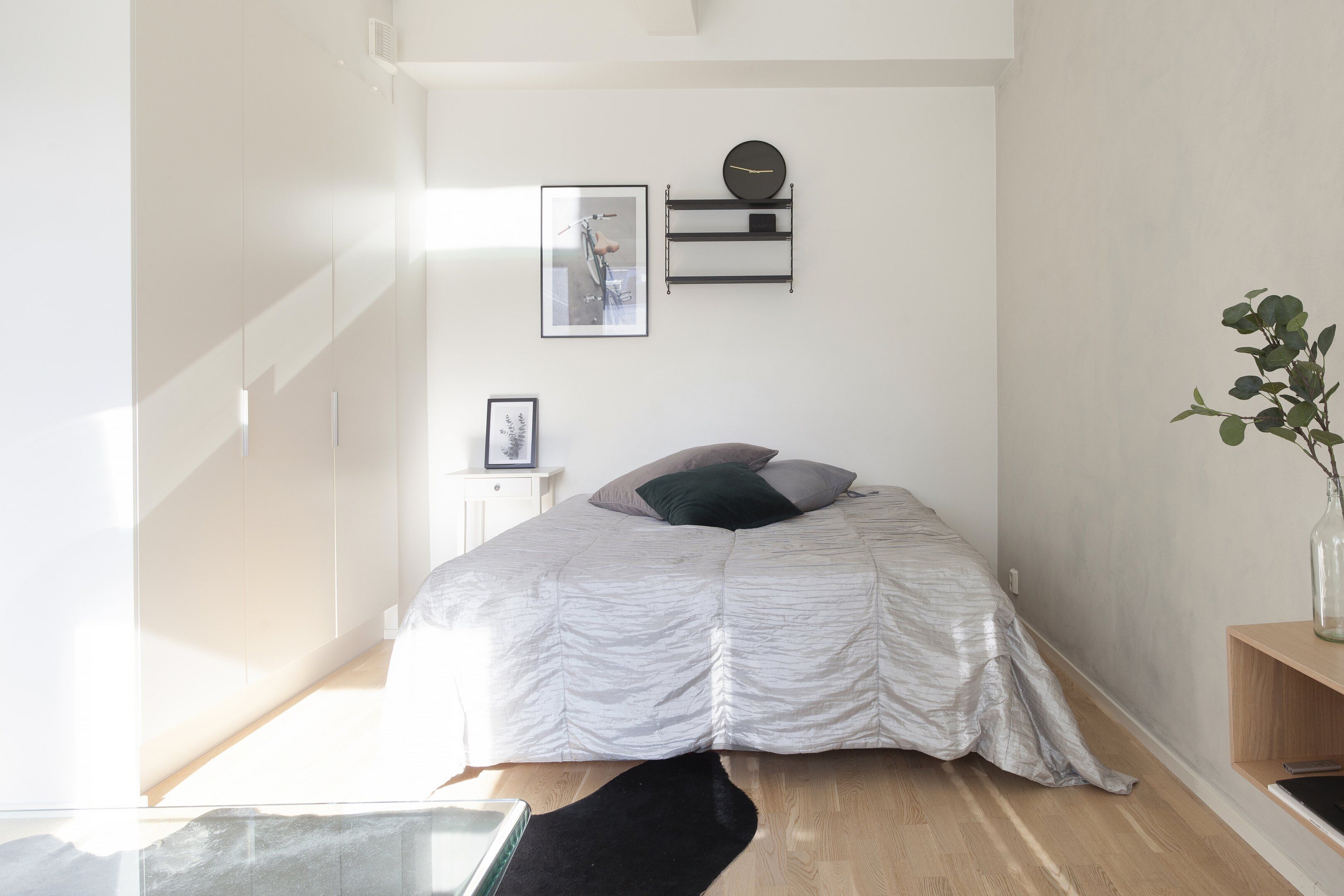 Deluxe-studio | Silitysrauta/-lauta, ilmainen Wi-Fi, vuodevaatteet