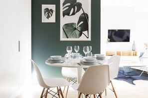 Studio Deluxe | Restauration dans la chambre