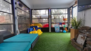 Rumah, 3 kamar tidur | Area anak-anak