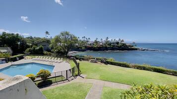 Condo, 1 Bedroom | Property grounds