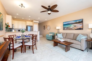 Condo, 1 Bedroom | Interior