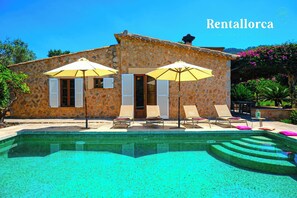 Pool - Ca'n Sec by Rentallorca (Sóller)