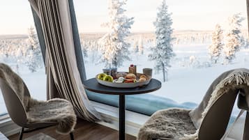 Petit déjeuner en libre-service compris tous les jours